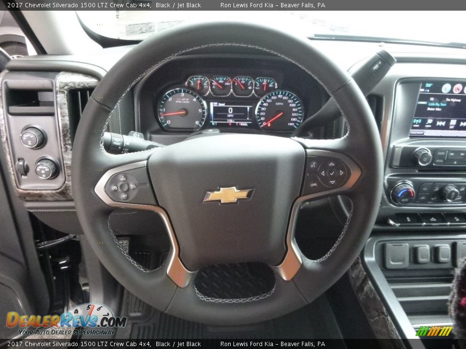 2017 Chevrolet Silverado 1500 LTZ Crew Cab 4x4 Steering Wheel Photo #17