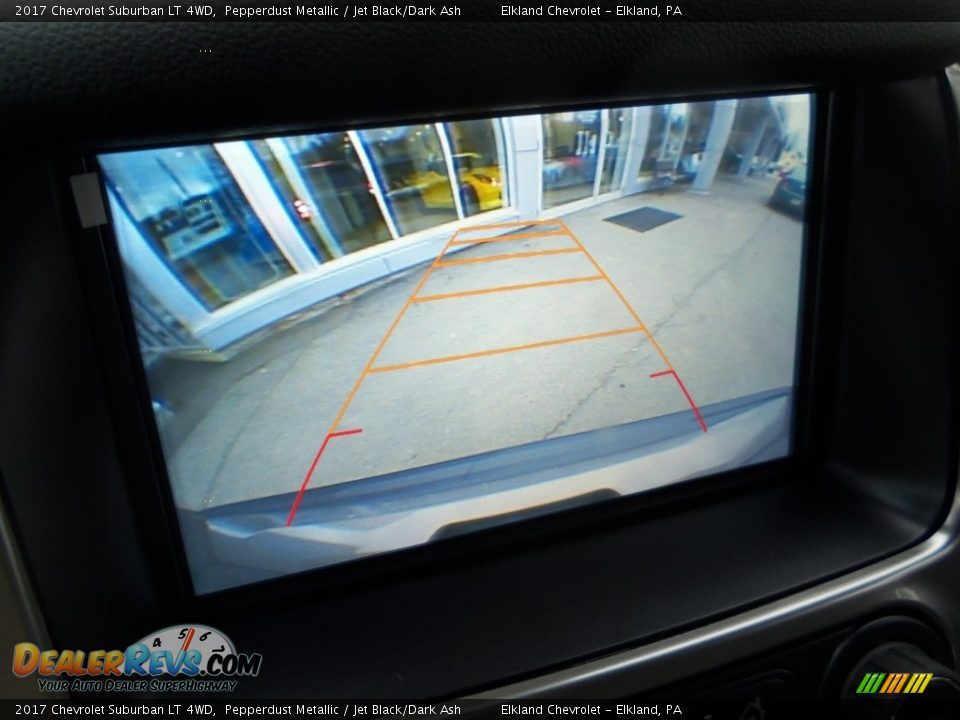 2017 Chevrolet Suburban LT 4WD Pepperdust Metallic / Jet Black/Dark Ash Photo #24