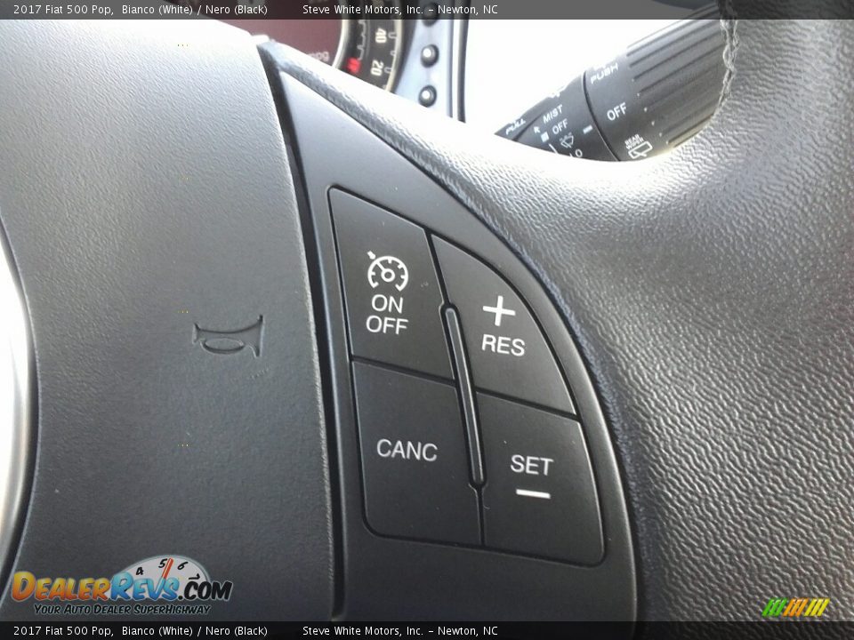 2017 Fiat 500 Pop Bianco (White) / Nero (Black) Photo #17