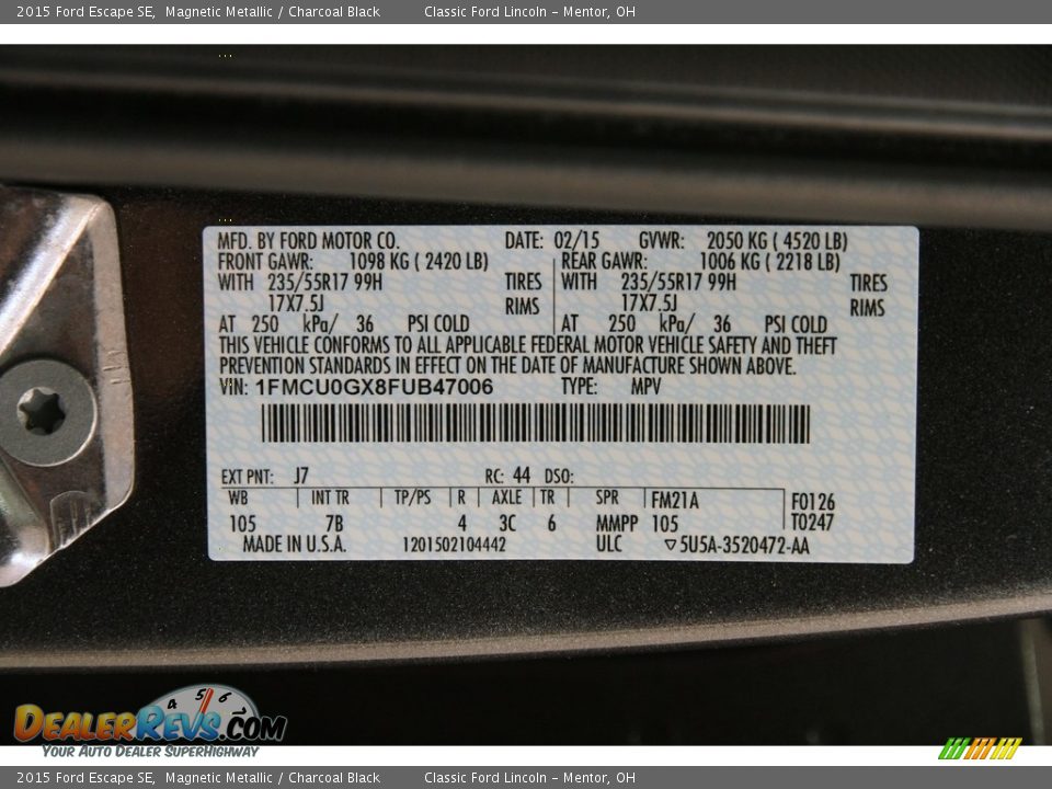 2015 Ford Escape SE Magnetic Metallic / Charcoal Black Photo #17