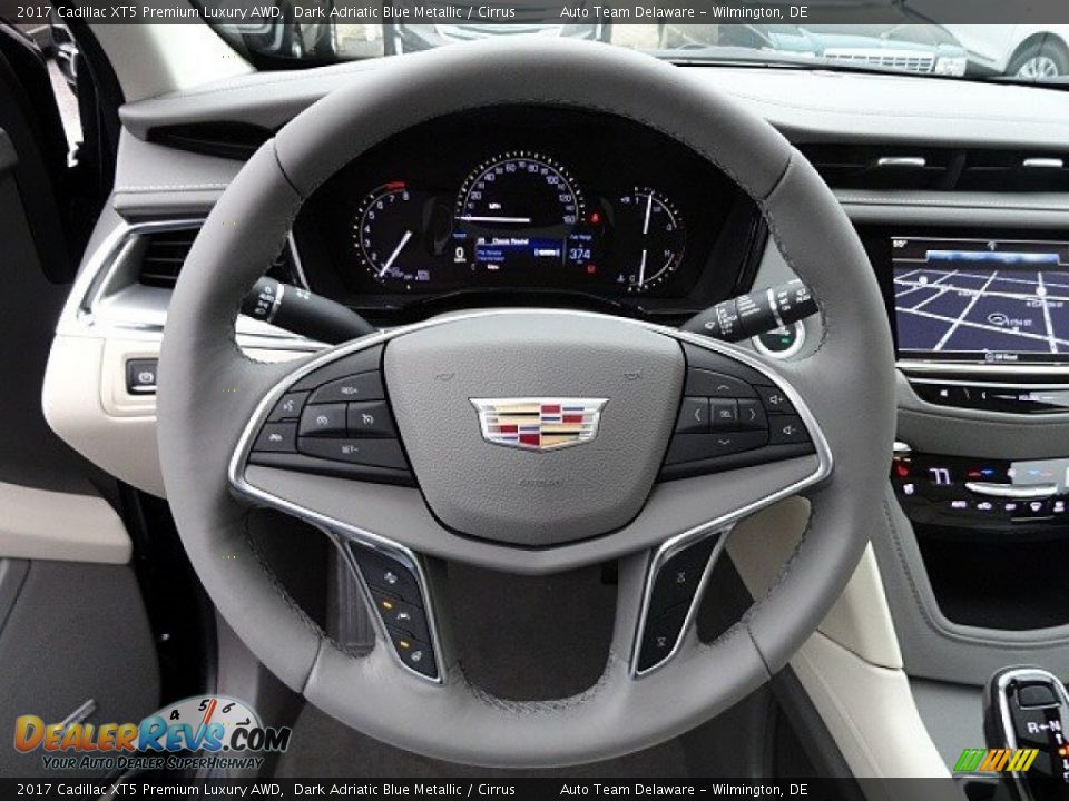 2017 Cadillac XT5 Premium Luxury AWD Steering Wheel Photo #21