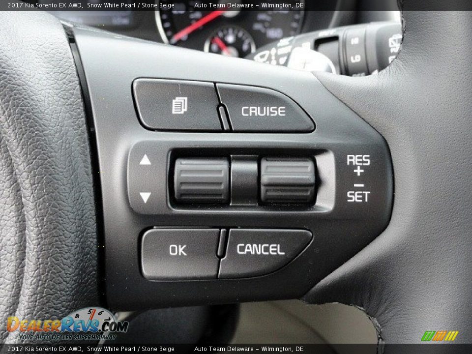 Controls of 2017 Kia Sorento EX AWD Photo #24