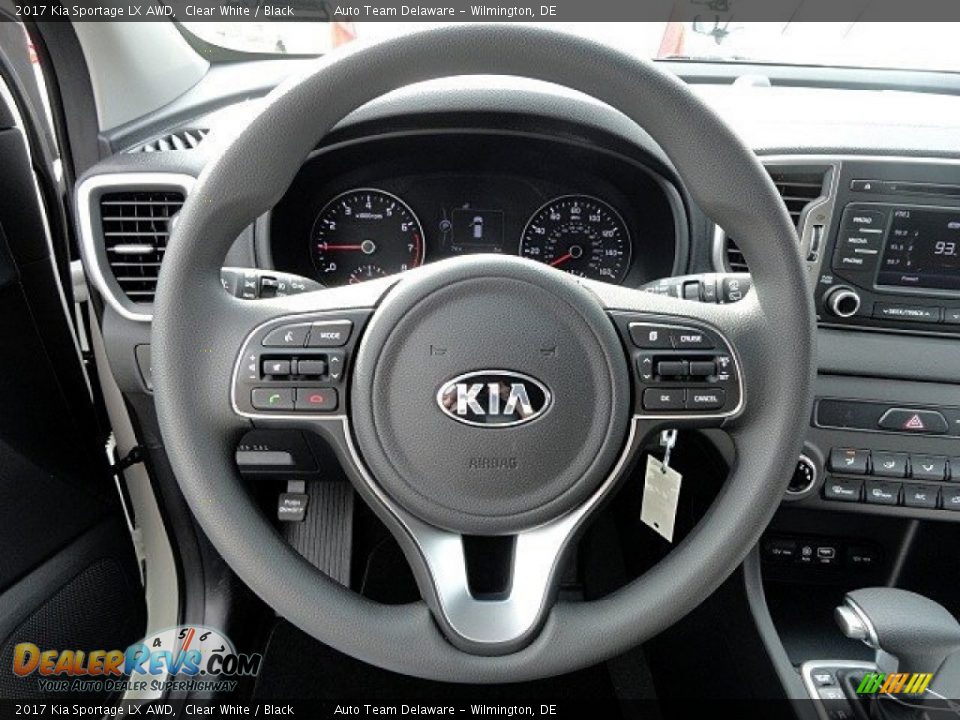 2017 Kia Sportage LX AWD Clear White / Black Photo #19