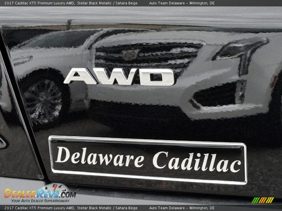 2017 Cadillac XT5 Premium Luxury AWD Stellar Black Metallic / Sahara Beige Photo #33