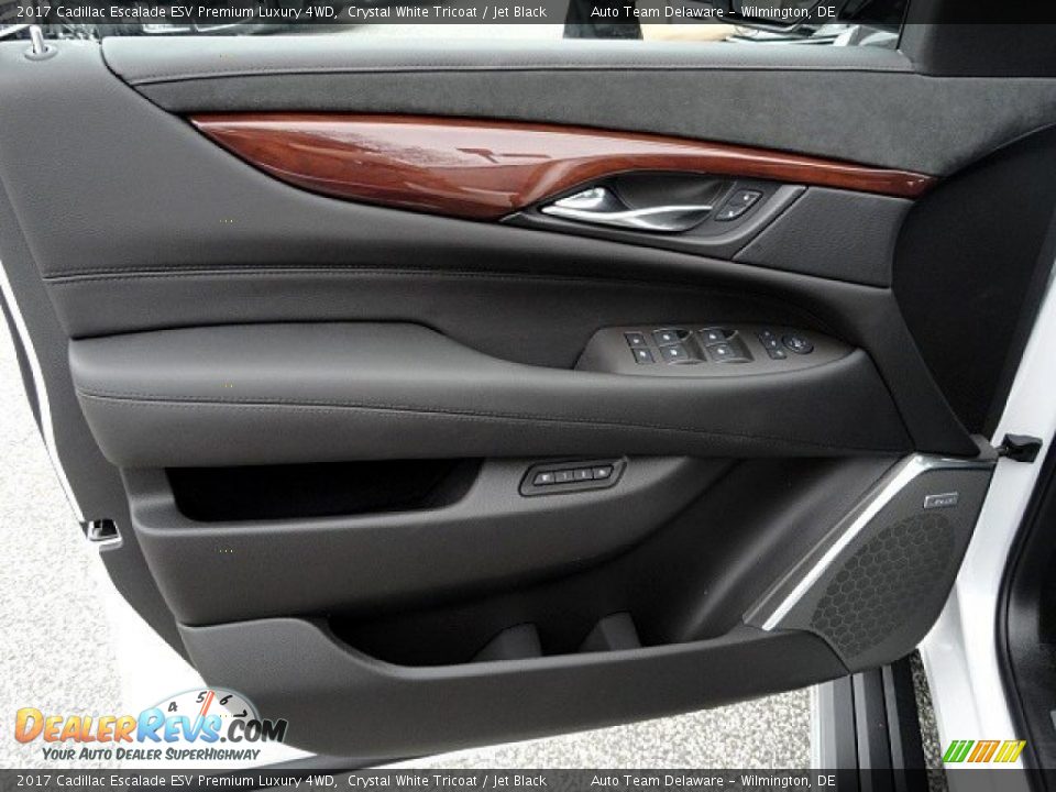 Door Panel of 2017 Cadillac Escalade ESV Premium Luxury 4WD Photo #12