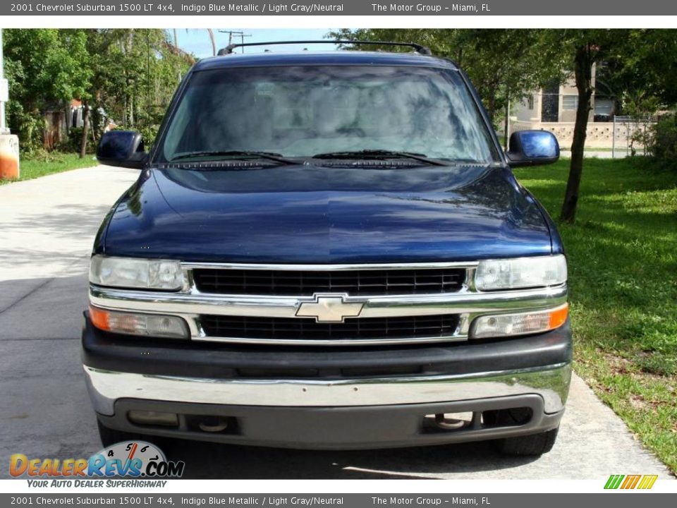 2001 Chevrolet Suburban 1500 LT 4x4 Indigo Blue Metallic / Light Gray/Neutral Photo #11