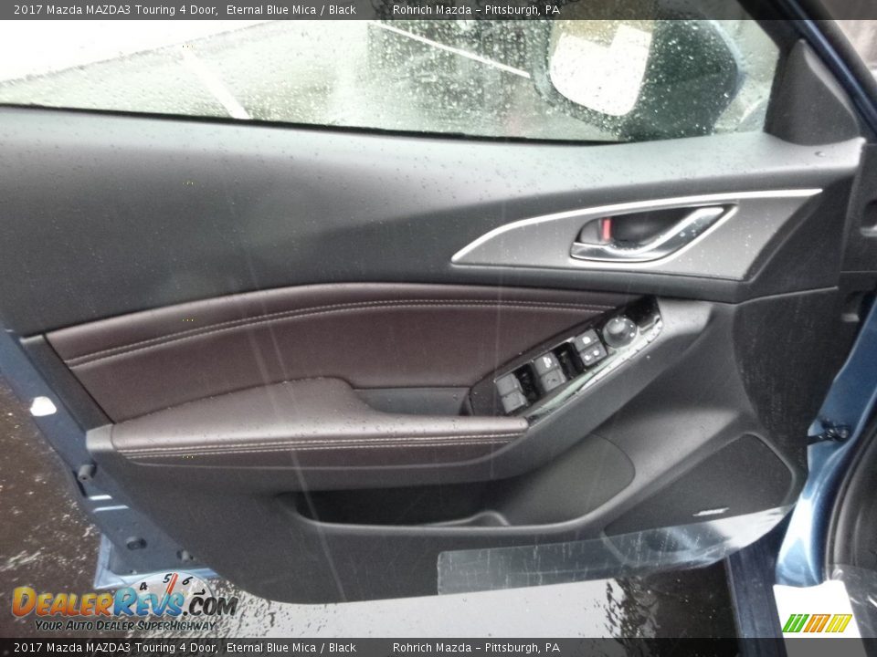 2017 Mazda MAZDA3 Touring 4 Door Eternal Blue Mica / Black Photo #9