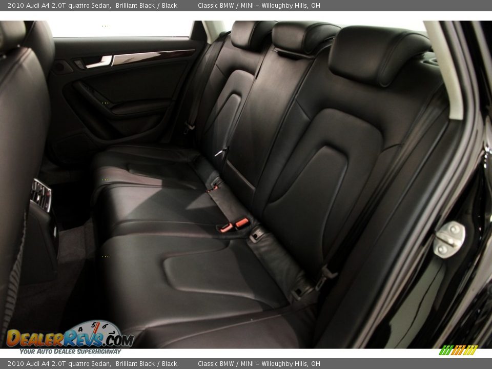 2010 Audi A4 2.0T quattro Sedan Brilliant Black / Black Photo #18