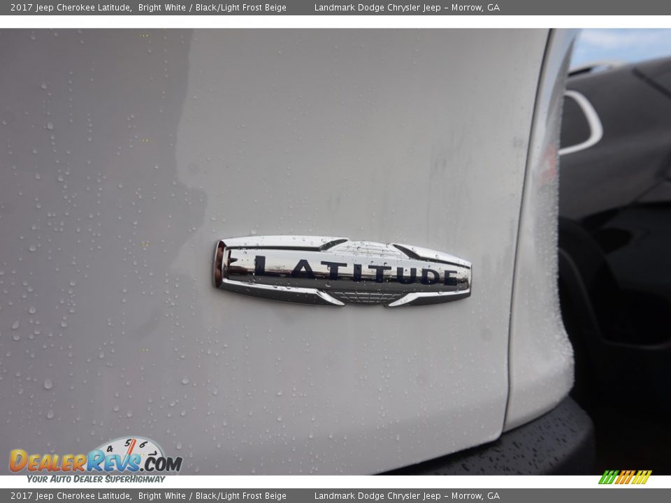 2017 Jeep Cherokee Latitude Bright White / Black/Light Frost Beige Photo #3