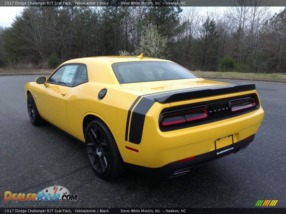 2017 Dodge Challenger R/T Scat Pack YellowJacket / Black Photo #8