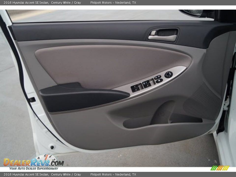 2016 Hyundai Accent SE Sedan Century White / Gray Photo #11