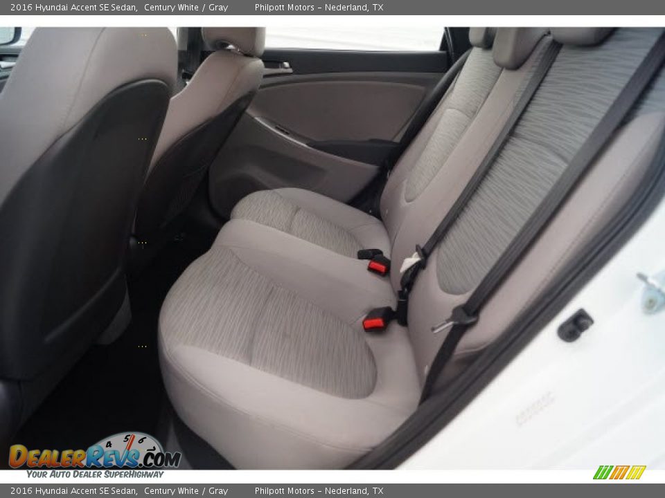 2016 Hyundai Accent SE Sedan Century White / Gray Photo #17