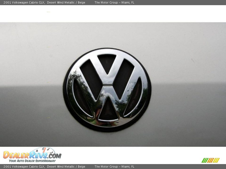2001 Volkswagen Cabrio GLX Desert Wind Metallic / Beige Photo #16