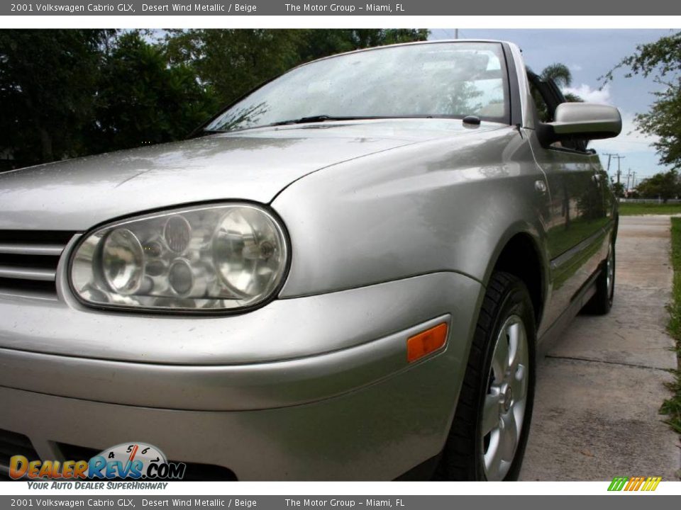 2001 Volkswagen Cabrio GLX Desert Wind Metallic / Beige Photo #26