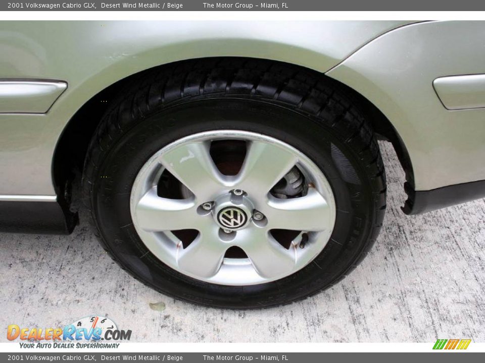 2001 Volkswagen Cabrio GLX Desert Wind Metallic / Beige Photo #35