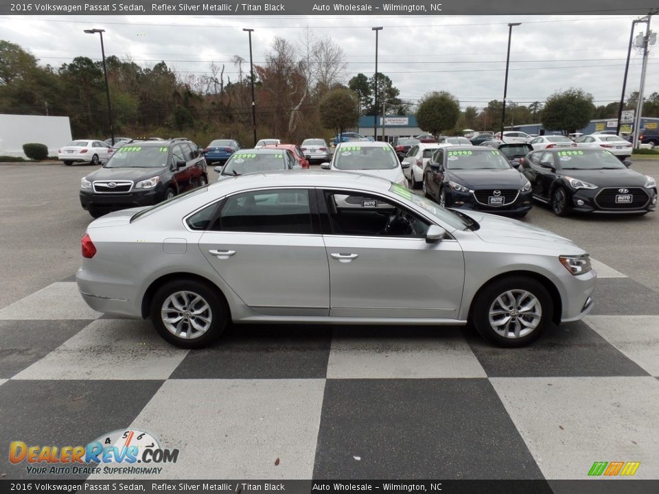 Reflex Silver Metallic 2016 Volkswagen Passat S Sedan Photo #3