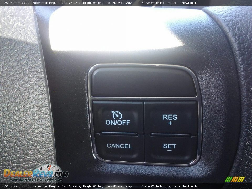 2017 Ram 5500 Tradesman Regular Cab Chassis Bright White / Black/Diesel Gray Photo #13