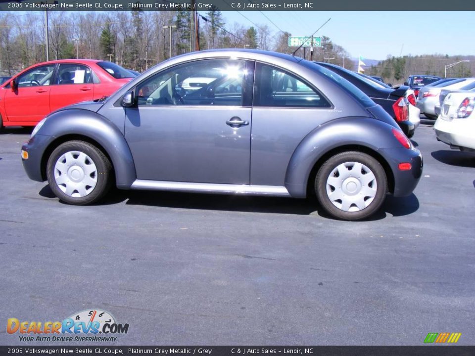 2005 Volkswagen New Beetle GL Coupe Platinum Grey Metallic / Grey Photo #5