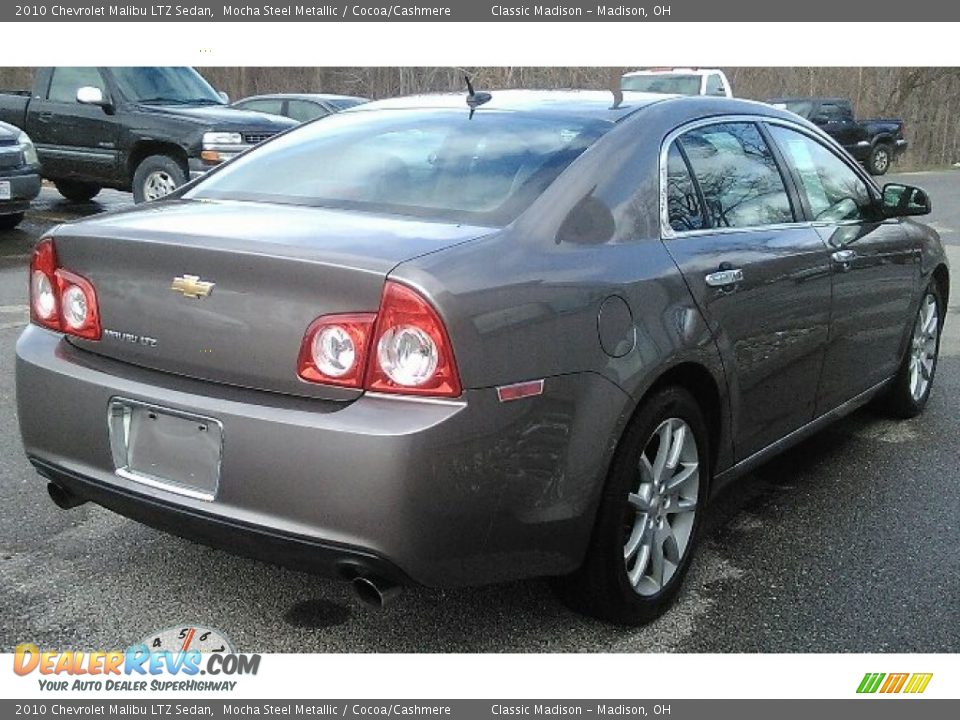 2010 Chevrolet Malibu LTZ Sedan Mocha Steel Metallic / Cocoa/Cashmere Photo #2
