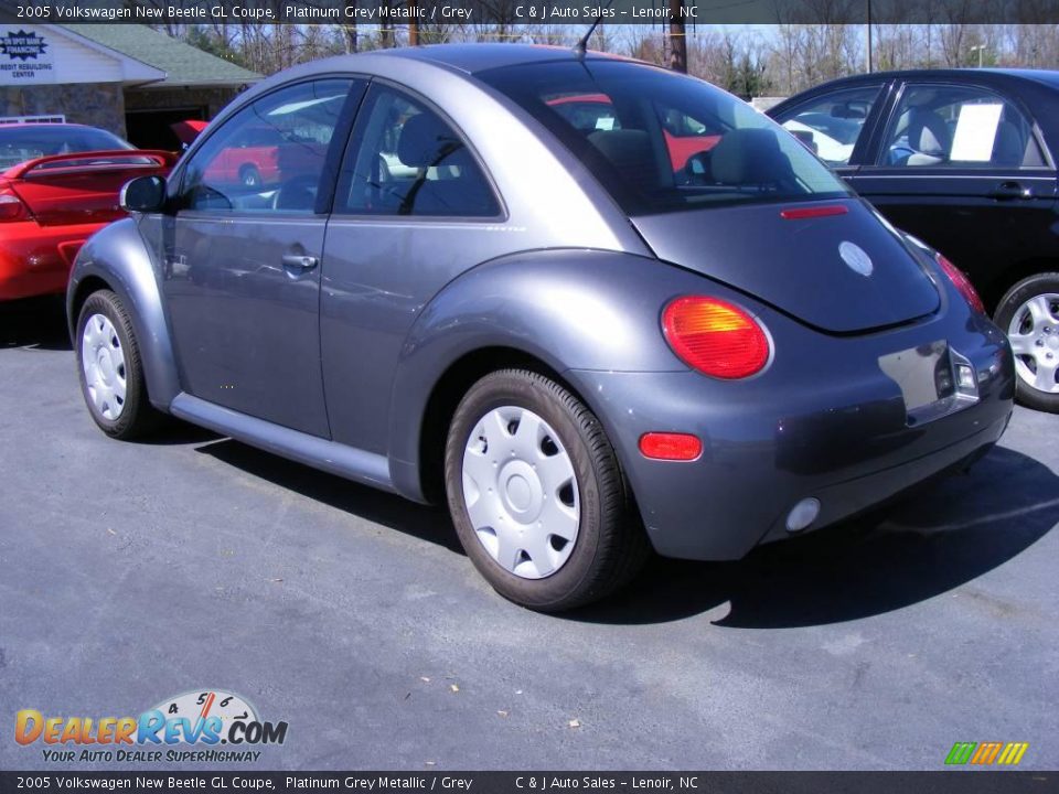 2005 Volkswagen New Beetle GL Coupe Platinum Grey Metallic / Grey Photo #7