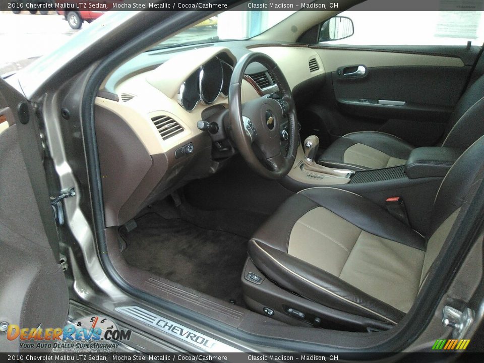 2010 Chevrolet Malibu LTZ Sedan Mocha Steel Metallic / Cocoa/Cashmere Photo #10