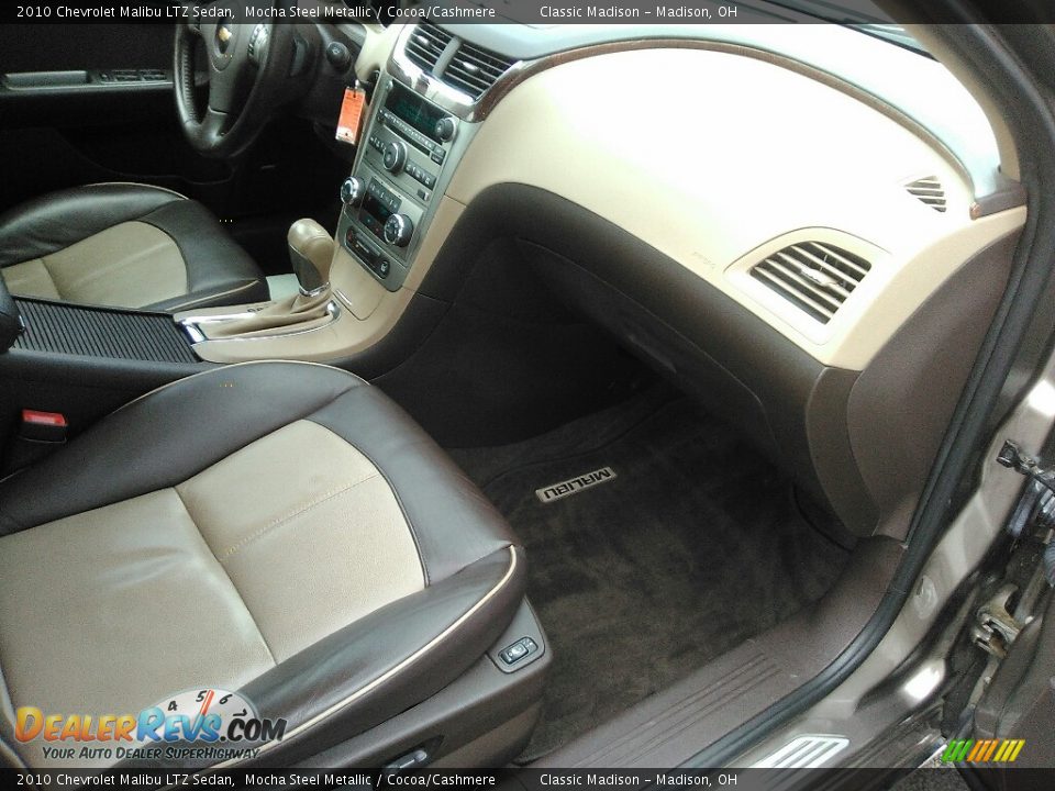 2010 Chevrolet Malibu LTZ Sedan Mocha Steel Metallic / Cocoa/Cashmere Photo #15
