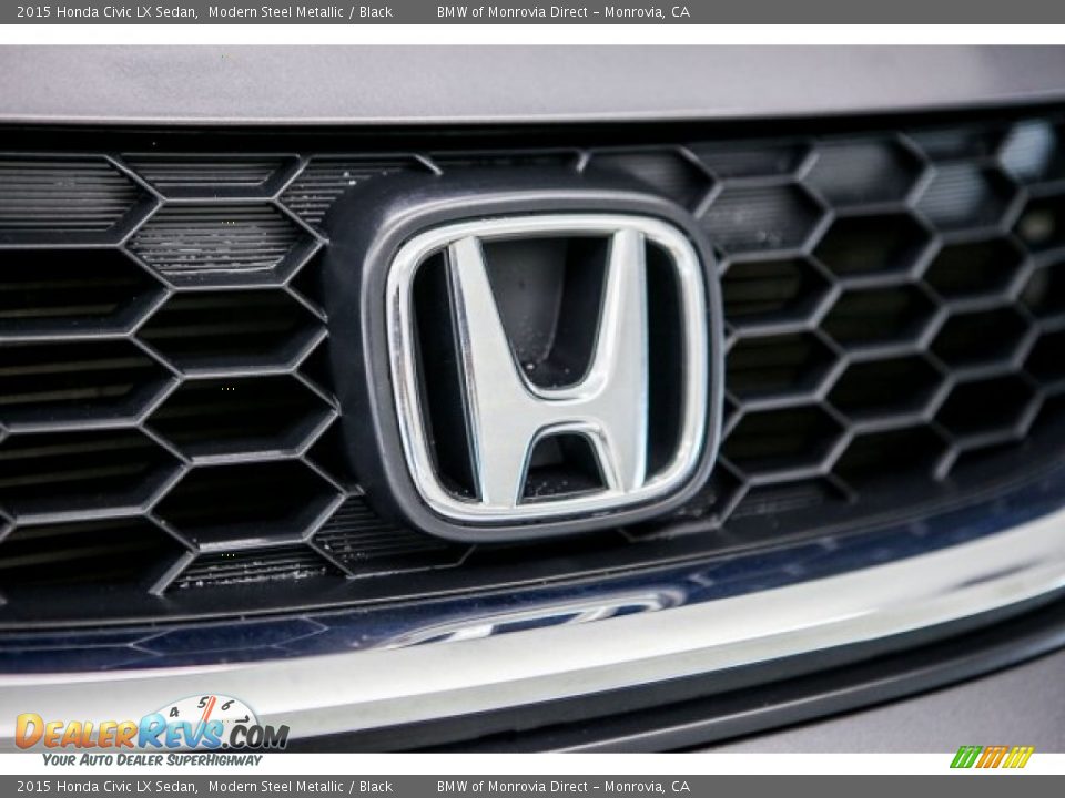 2015 Honda Civic LX Sedan Modern Steel Metallic / Black Photo #30