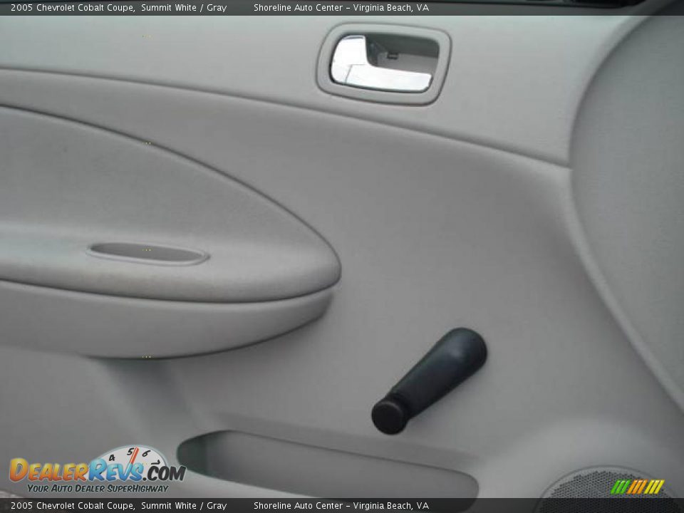 2005 Chevrolet Cobalt Coupe Summit White / Gray Photo #12