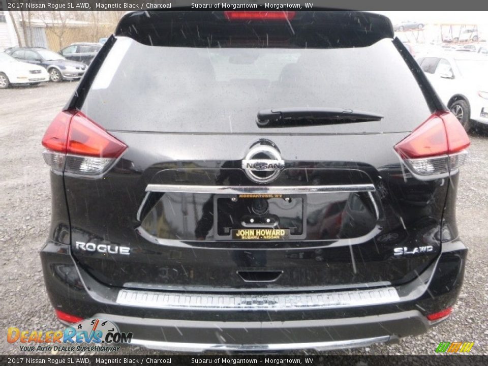 2017 Nissan Rogue SL AWD Magnetic Black / Charcoal Photo #4