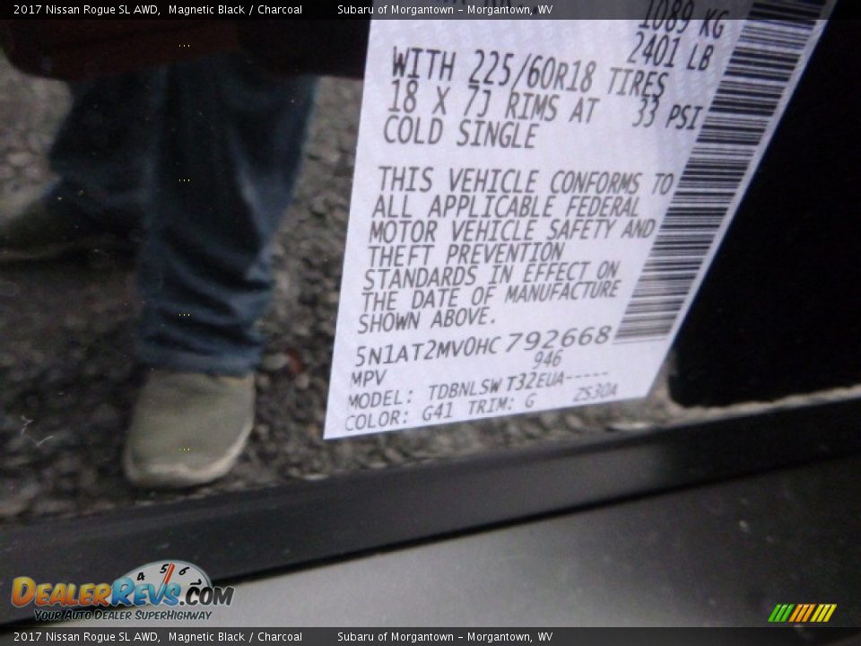 2017 Nissan Rogue SL AWD Magnetic Black / Charcoal Photo #13