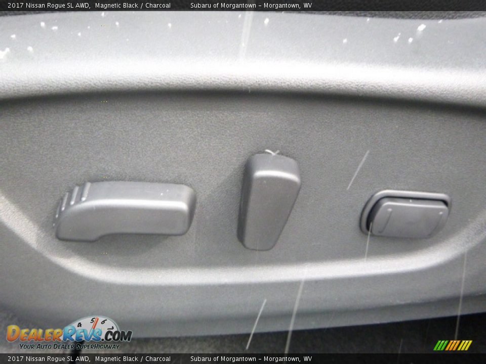 2017 Nissan Rogue SL AWD Magnetic Black / Charcoal Photo #14