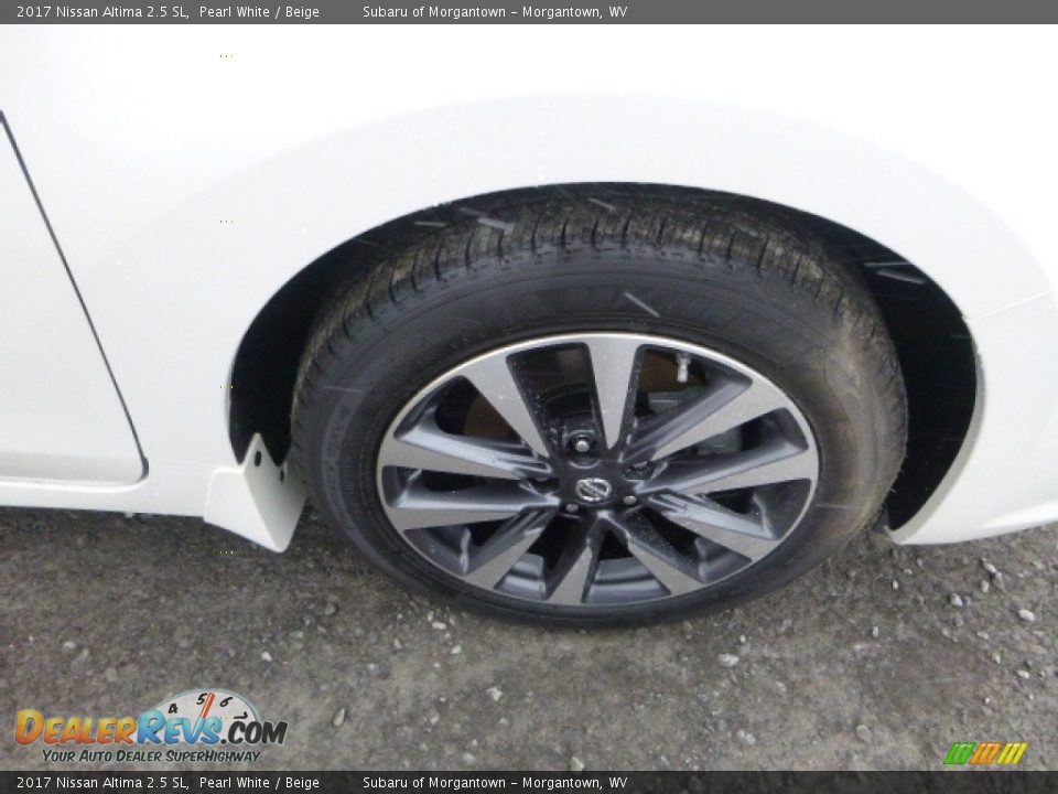 2017 Nissan Altima 2.5 SL Pearl White / Beige Photo #9
