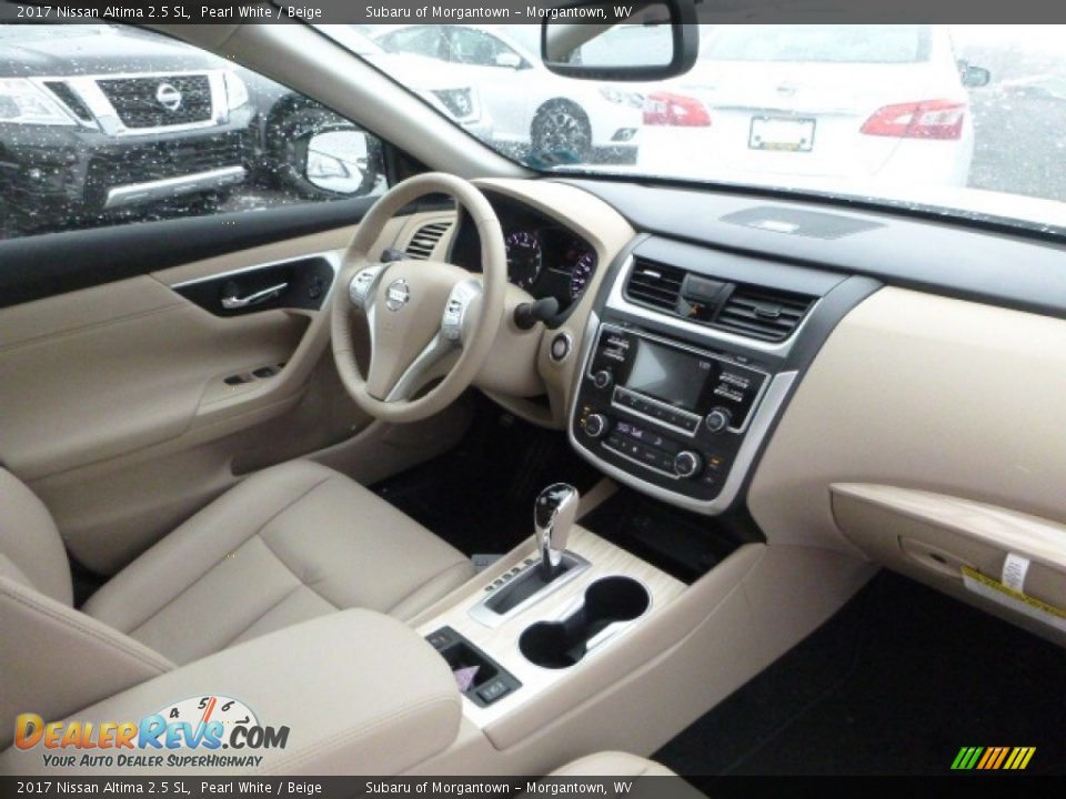 2017 Nissan Altima 2.5 SL Pearl White / Beige Photo #11