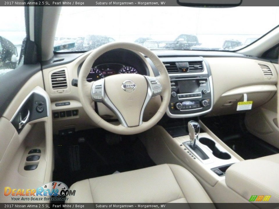 2017 Nissan Altima 2.5 SL Pearl White / Beige Photo #13