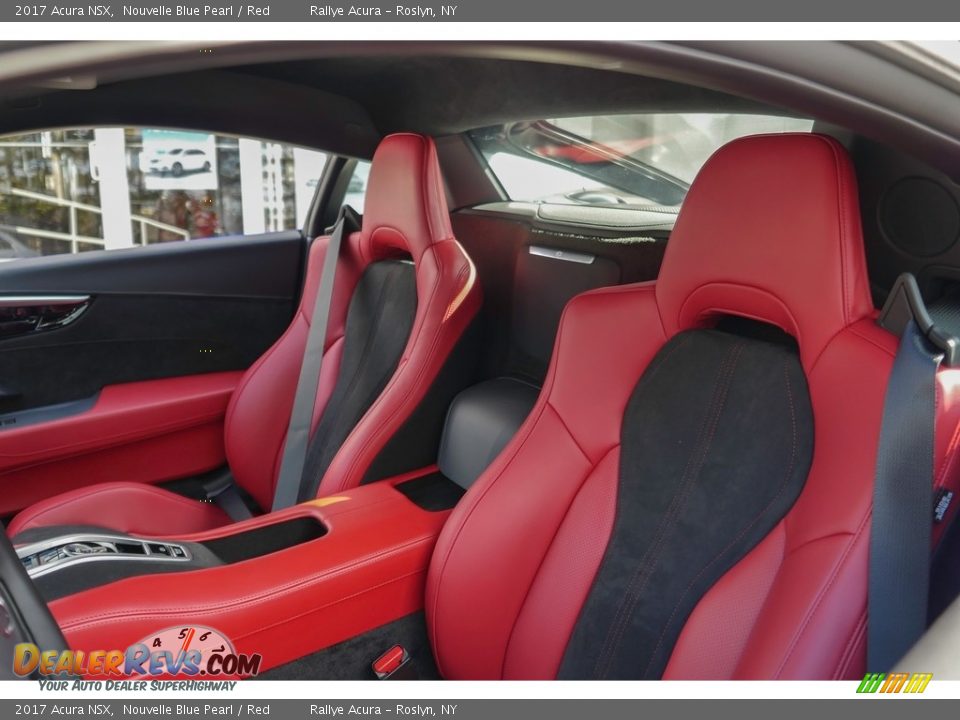 Front Seat of 2017 Acura NSX  Photo #27