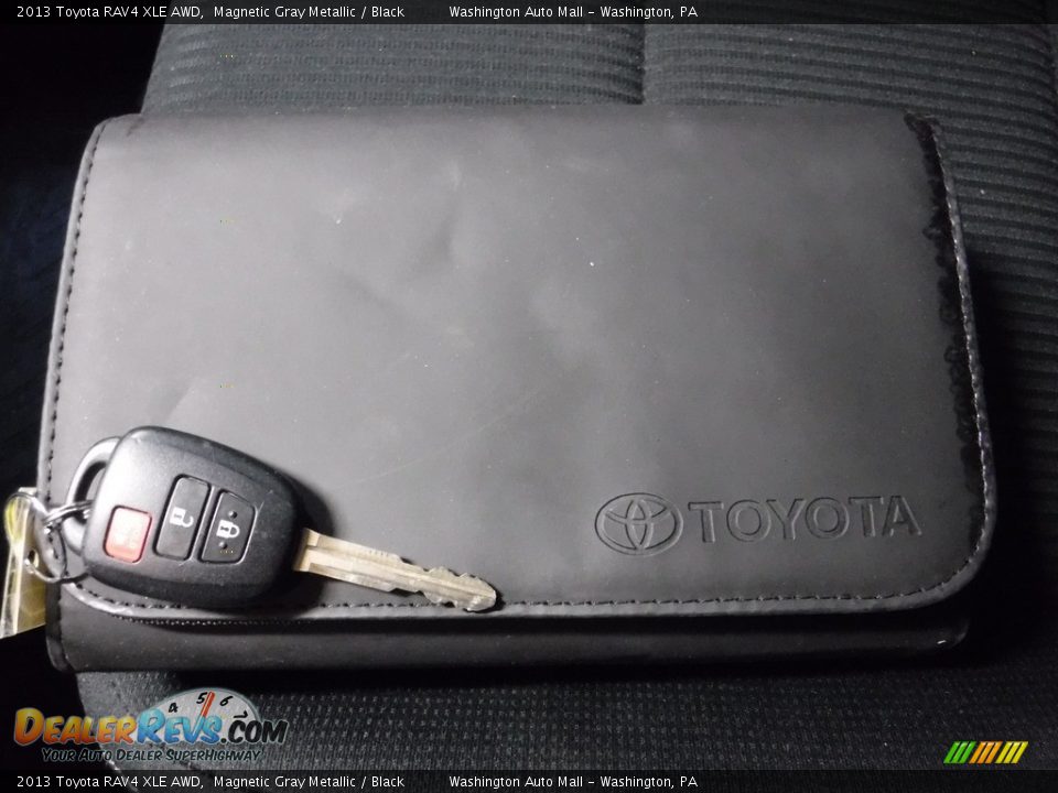 2013 Toyota RAV4 XLE AWD Magnetic Gray Metallic / Black Photo #23