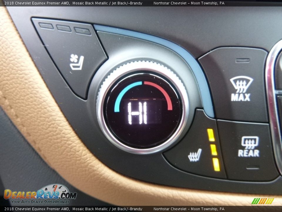 Controls of 2018 Chevrolet Equinox Premier AWD Photo #18