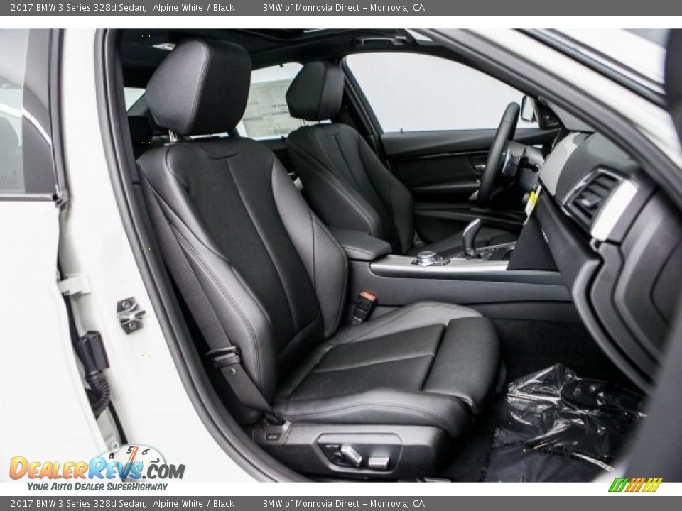 Black Interior - 2017 BMW 3 Series 328d Sedan Photo #2