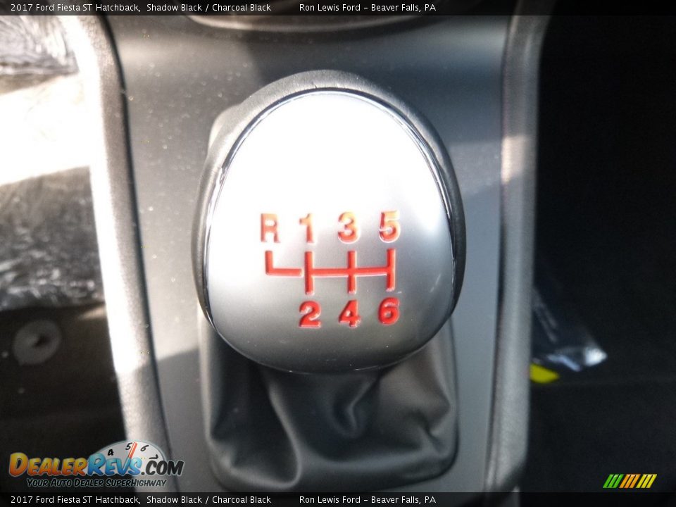 2017 Ford Fiesta ST Hatchback Shifter Photo #18