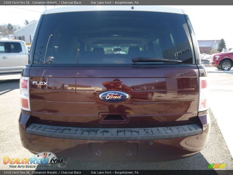 2009 Ford Flex SE Cinnamon Metallic / Charcoal Black Photo #6