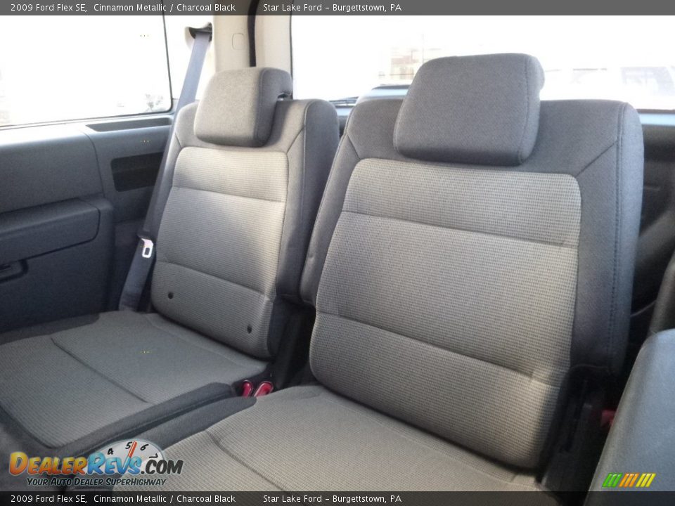 2009 Ford Flex SE Cinnamon Metallic / Charcoal Black Photo #12