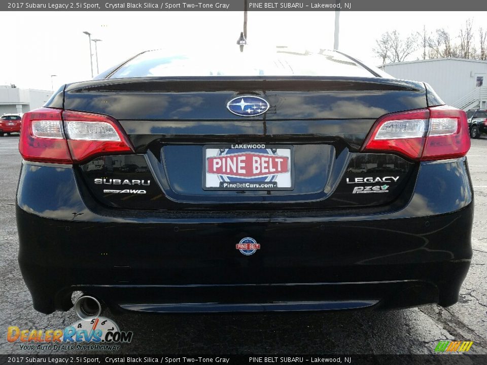 2017 Subaru Legacy 2.5i Sport Crystal Black Silica / Sport Two-Tone Gray Photo #5