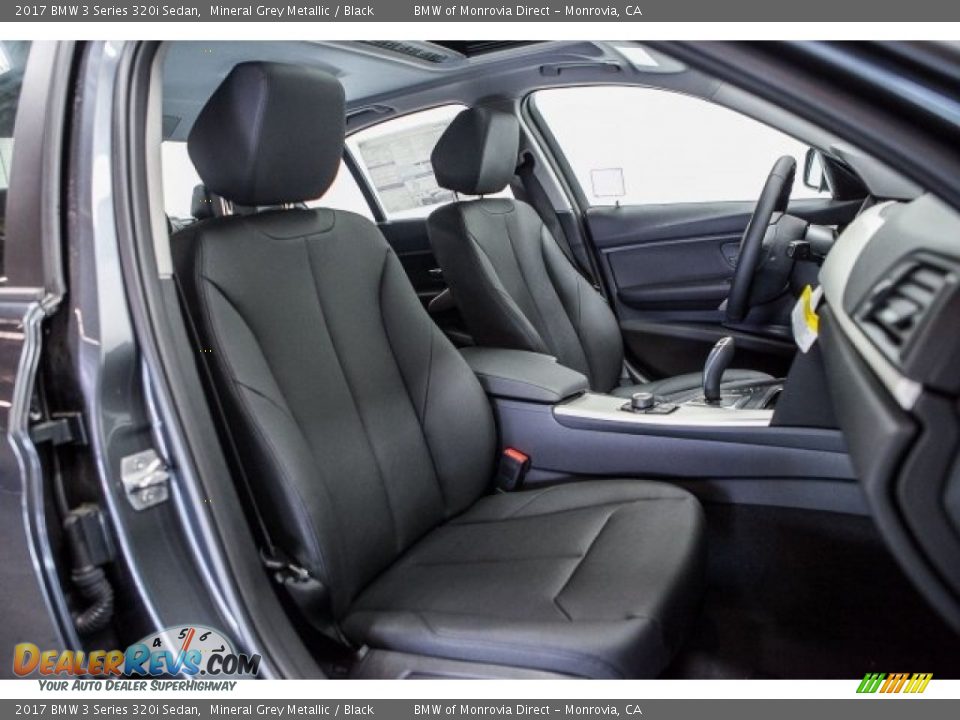 2017 BMW 3 Series 320i Sedan Mineral Grey Metallic / Black Photo #2