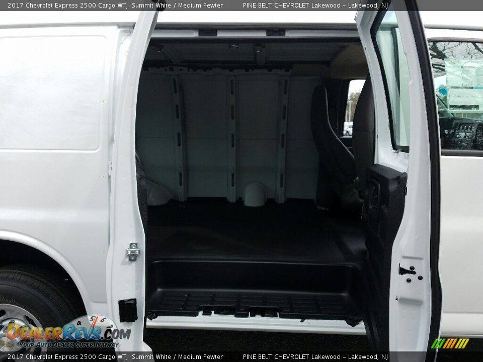 2017 Chevrolet Express 2500 Cargo WT Summit White / Medium Pewter Photo #6