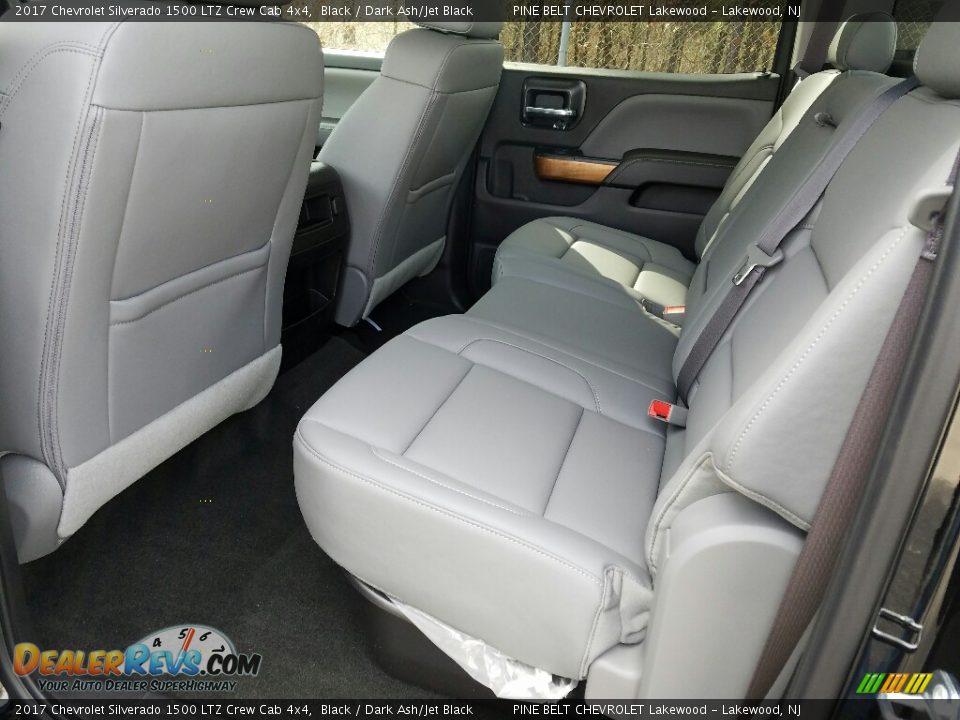 2017 Chevrolet Silverado 1500 LTZ Crew Cab 4x4 Black / Dark Ash/Jet Black Photo #8