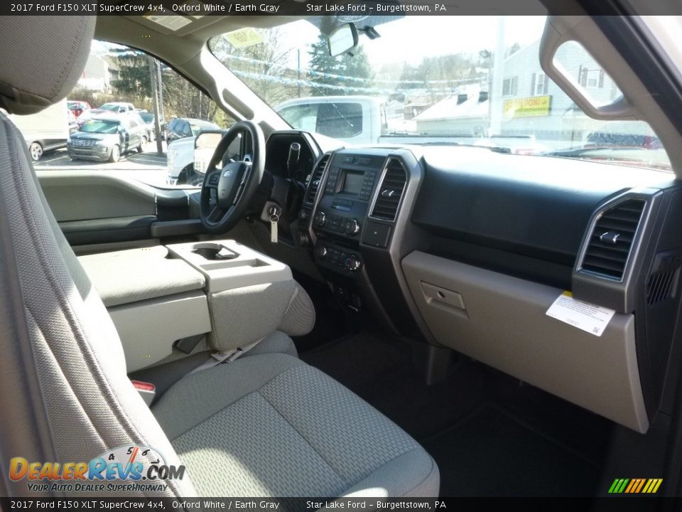 2017 Ford F150 XLT SuperCrew 4x4 Oxford White / Earth Gray Photo #5
