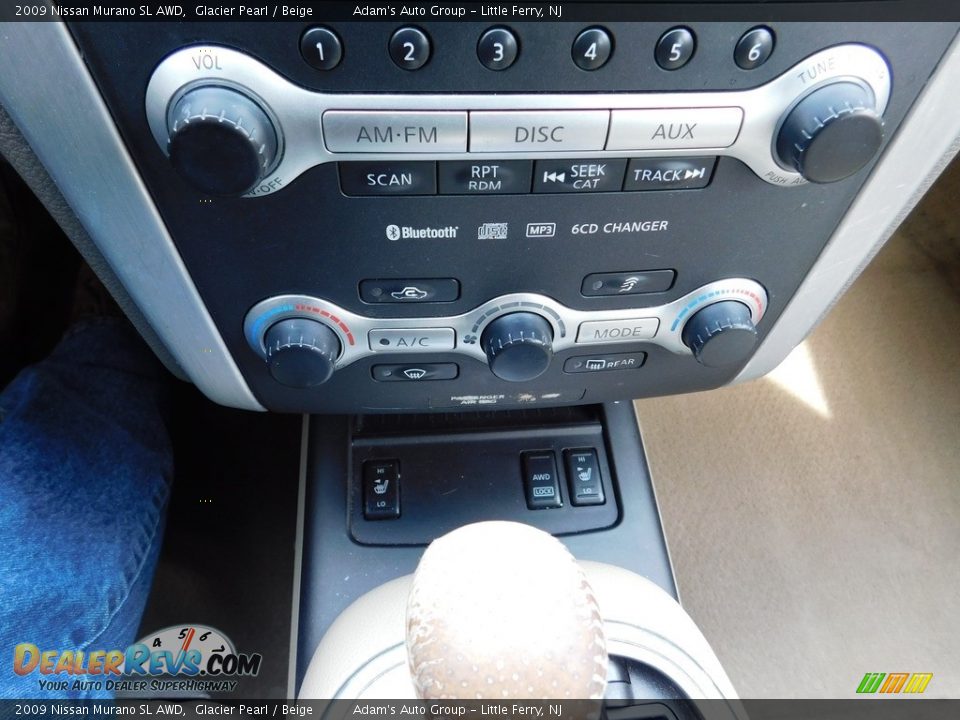 2009 Nissan Murano SL AWD Glacier Pearl / Beige Photo #23