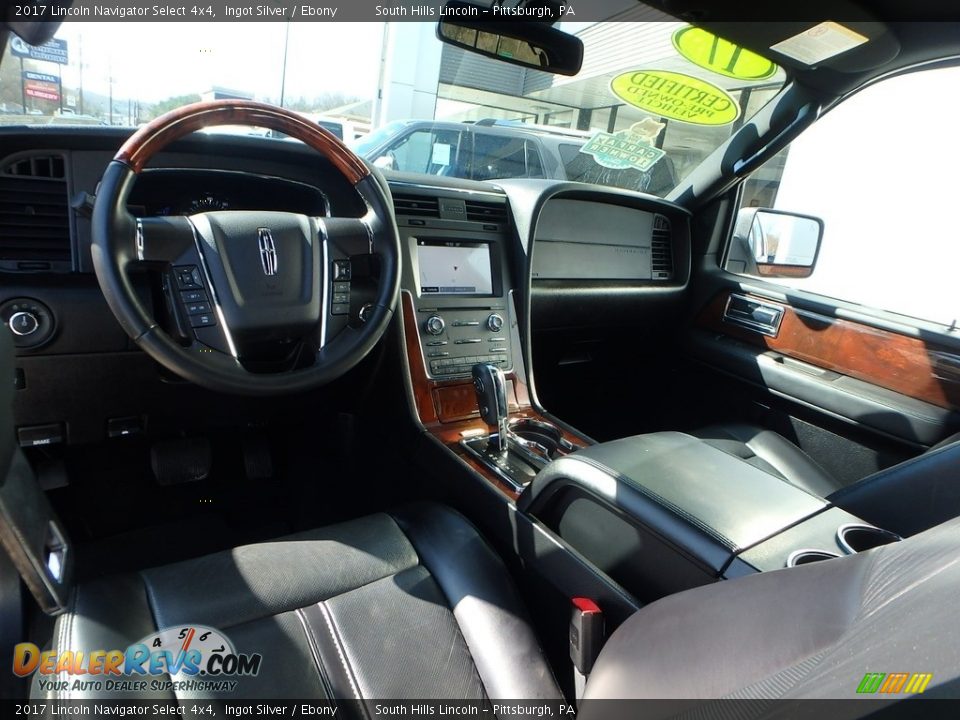Ebony Interior - 2017 Lincoln Navigator Select 4x4 Photo #17