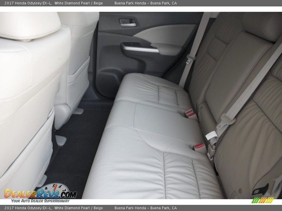 2017 Honda Odyssey EX-L White Diamond Pearl / Beige Photo #14