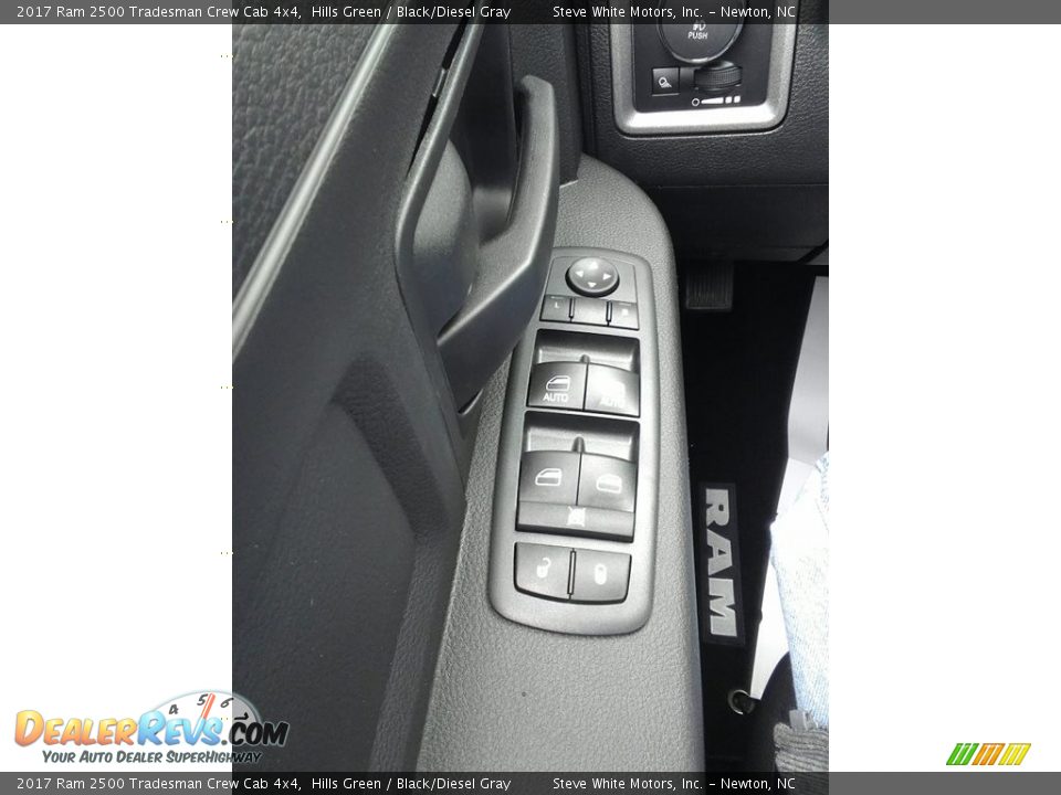 2017 Ram 2500 Tradesman Crew Cab 4x4 Hills Green / Black/Diesel Gray Photo #9
